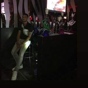 Meet your Posher, Troy